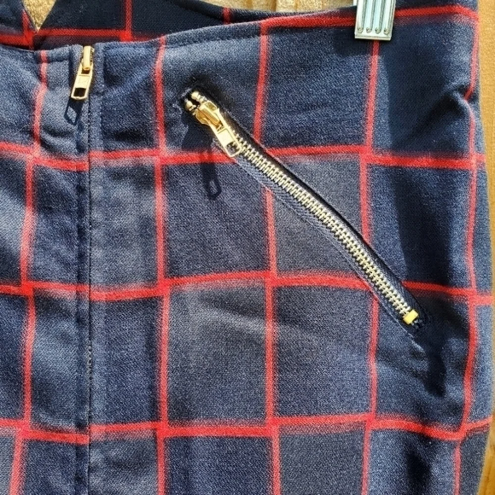 Uniq Plaid Navy Red Golden‎ Zipup Dressy Mini Skirt Large NWT
